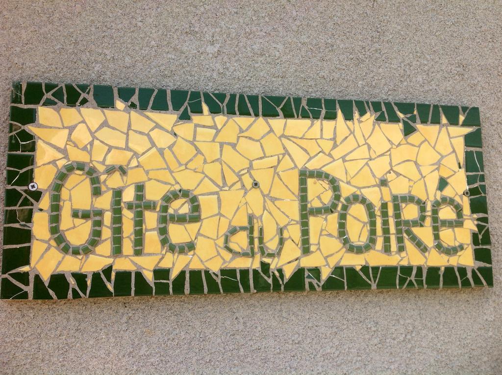 Le Gite Du Poire Molere Екстериор снимка